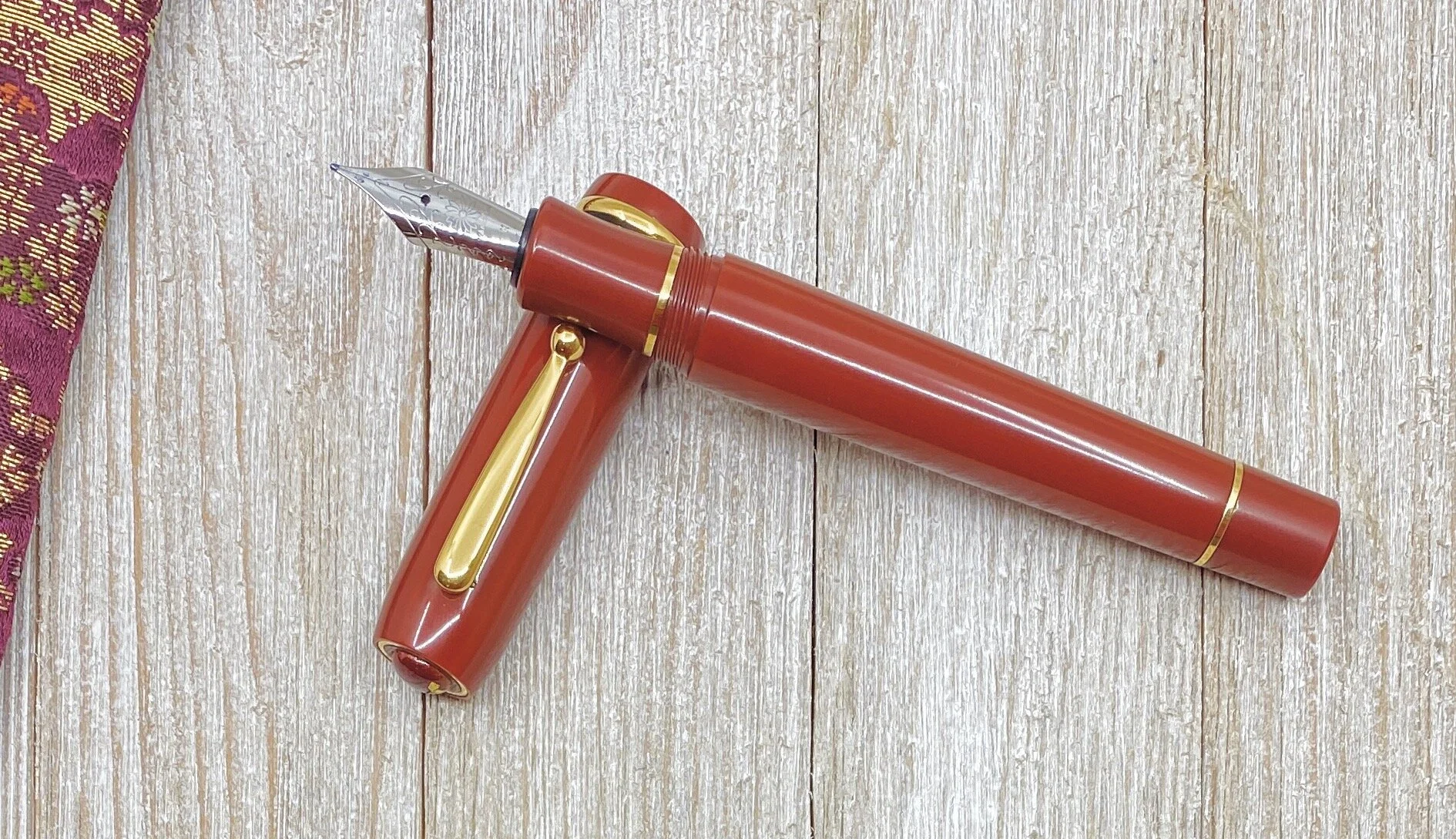 WANCHER ベークライト　万年筆 七宝万年筆・ベークライト・ファイア Fountain Pen | ワンチャー